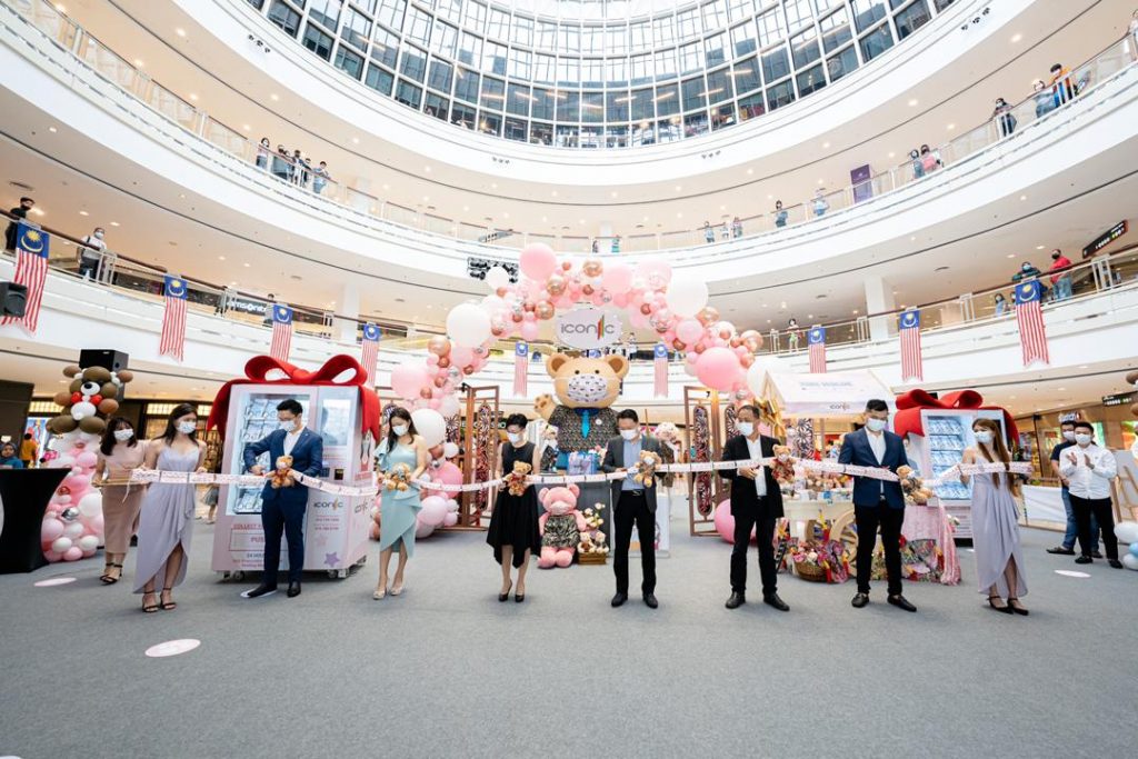 Vending machine for face masks at Queensbay Mall
