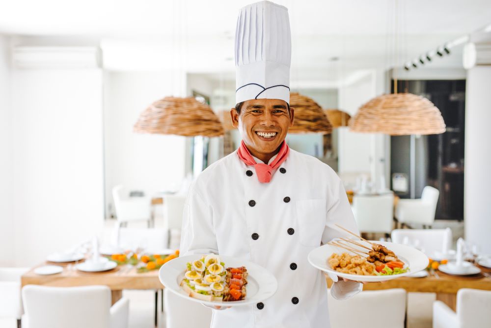 Villa Anucara - The chef and his foods