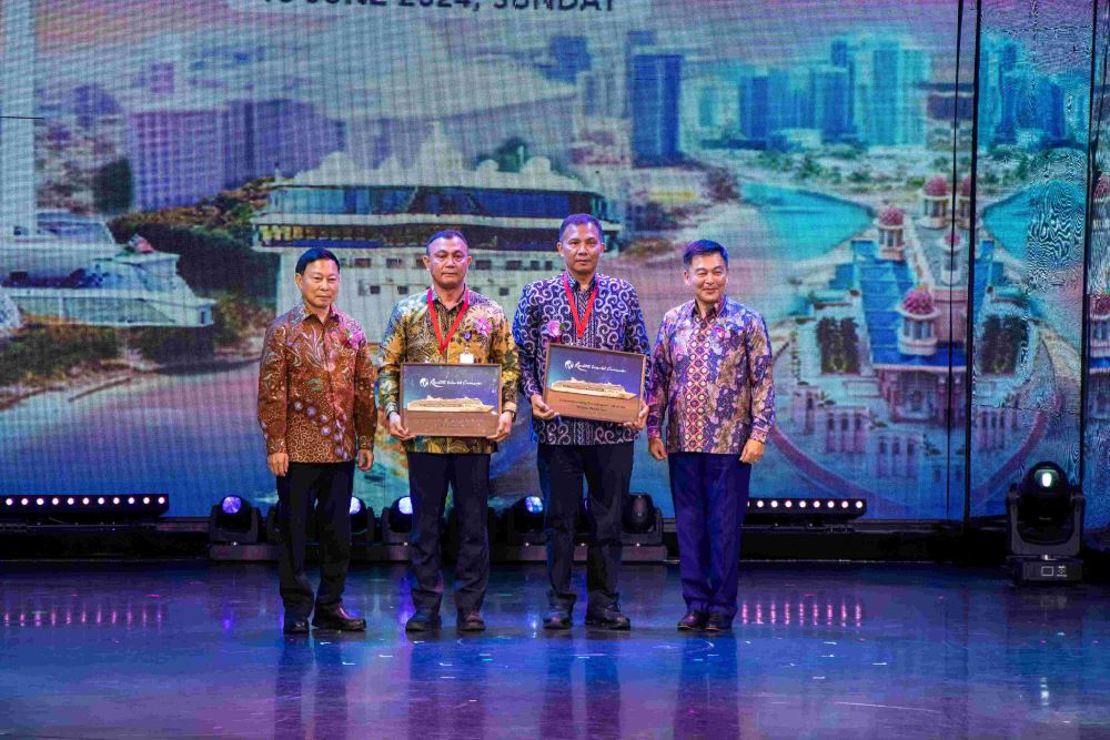 2. RW1 Memento Presentation